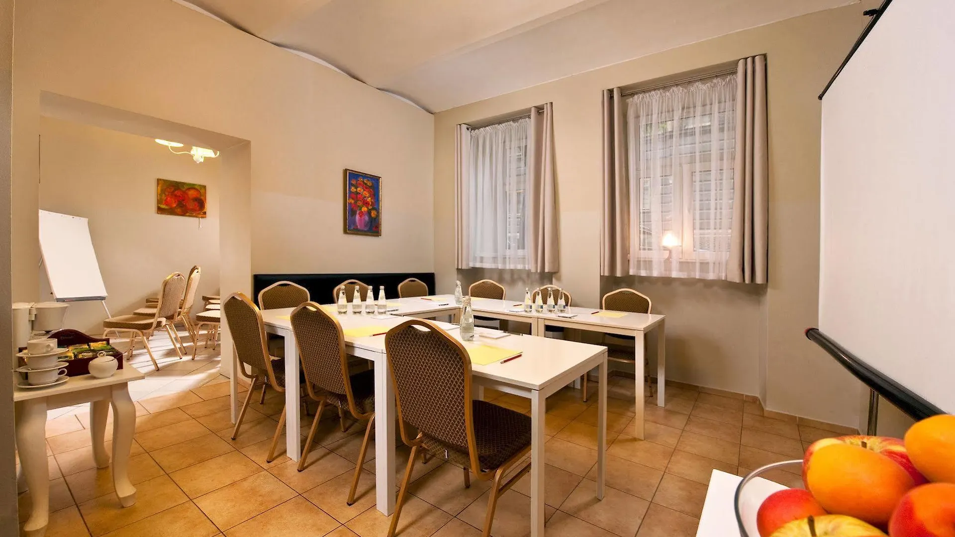 Leone Aparthotel Krakow