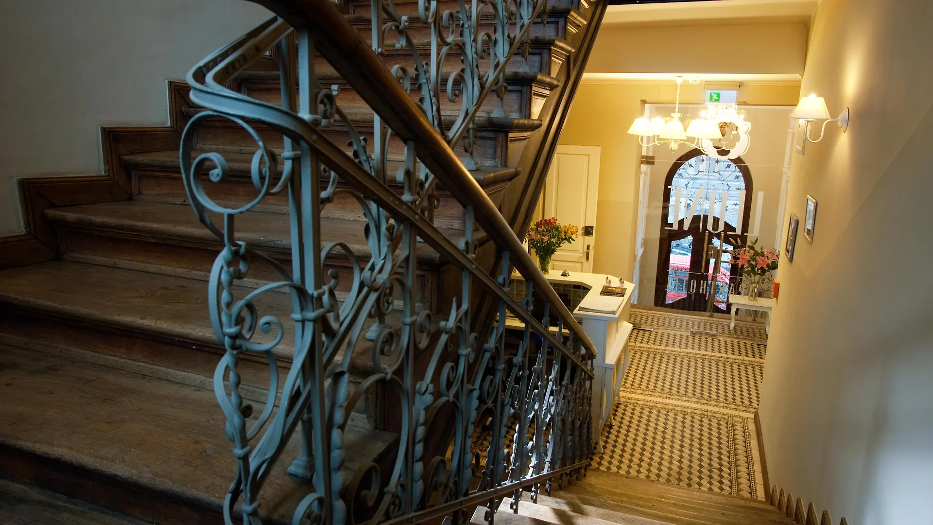 Leone Aparthotel Krasków